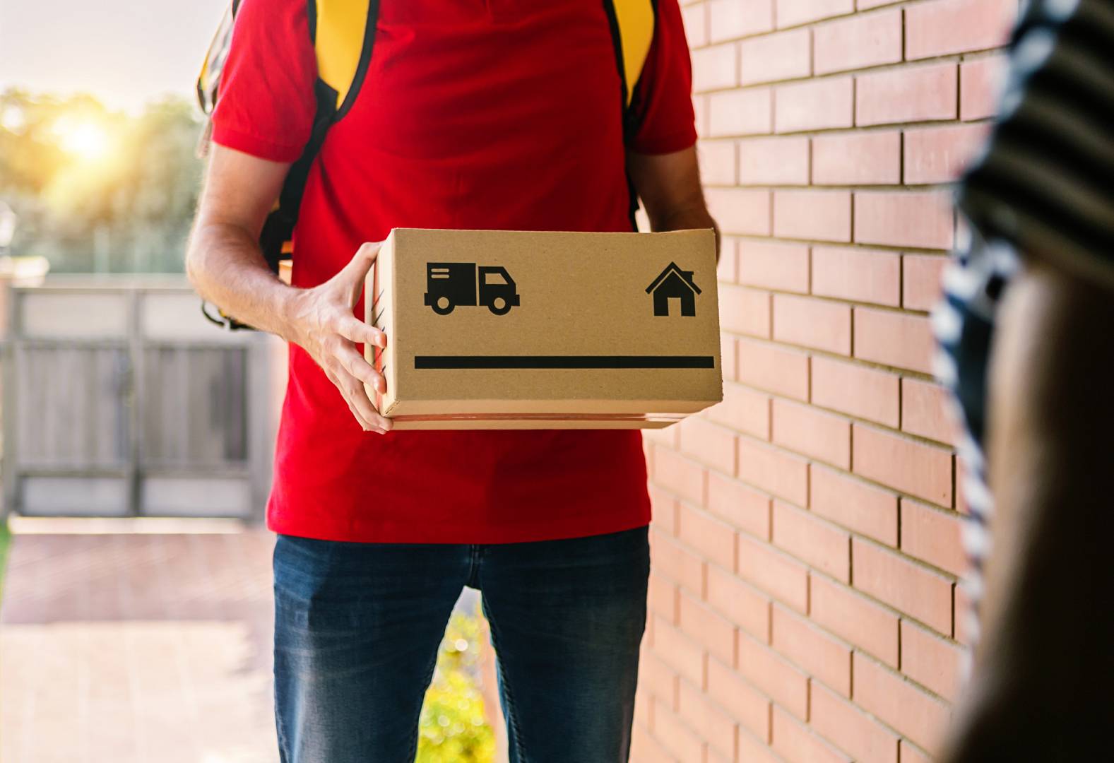 Poczta Polska – aktualny cennik przesyłek krajowych i zagranicznych