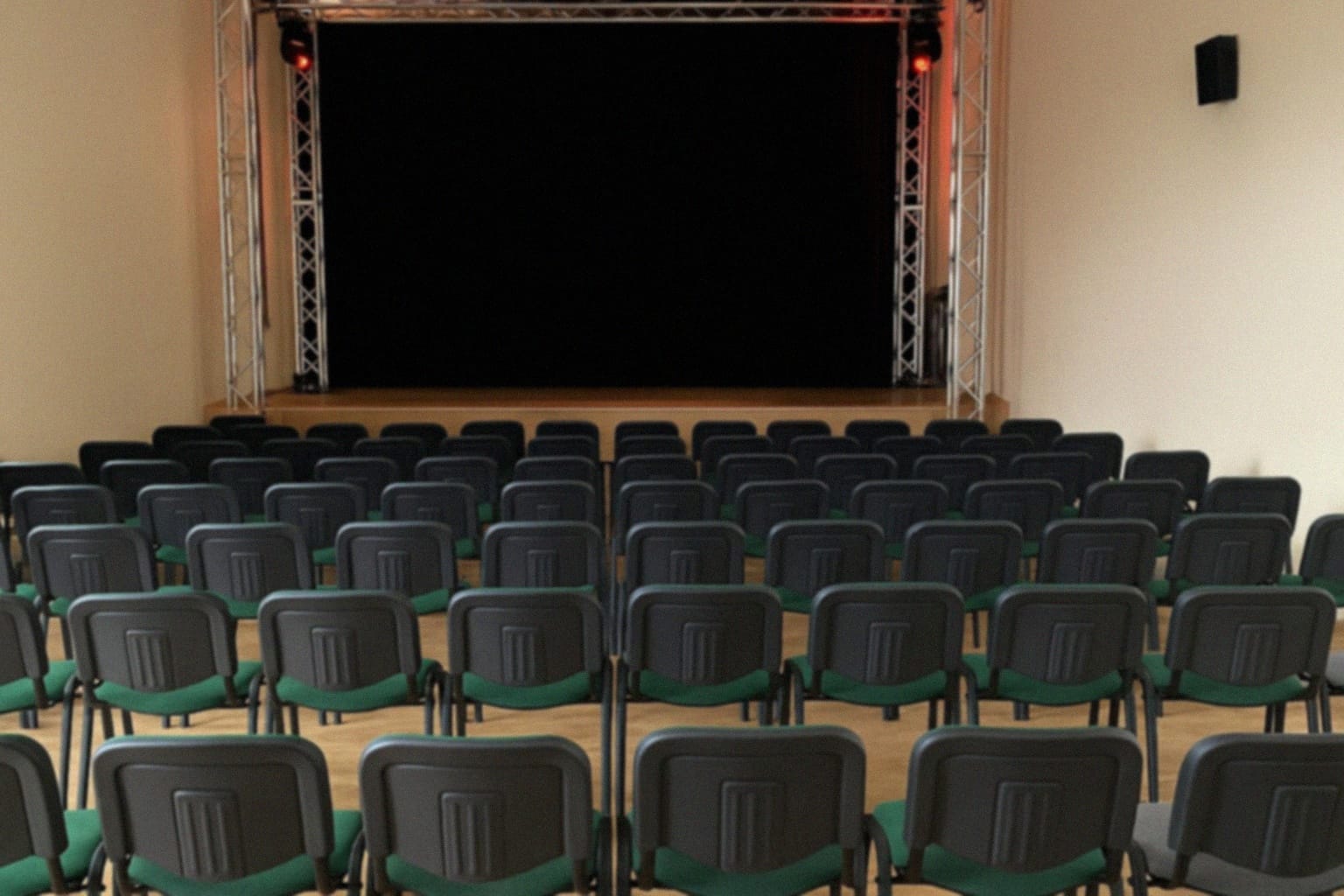 Wernisaż malarstwa Edyty Dzierż w Galerii MiGOK w Łochowie